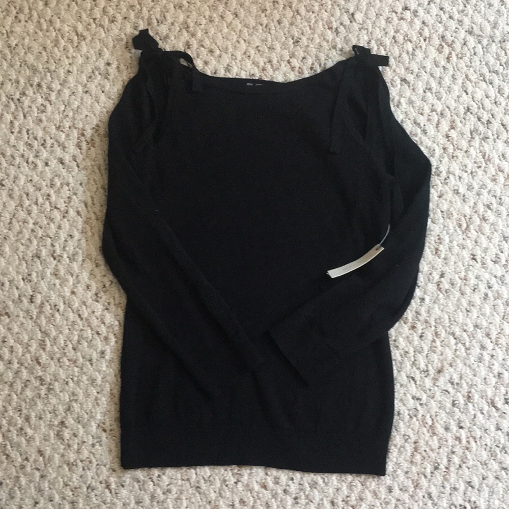 NWT Anthropologie sweater/top OPEN TO OFFERS